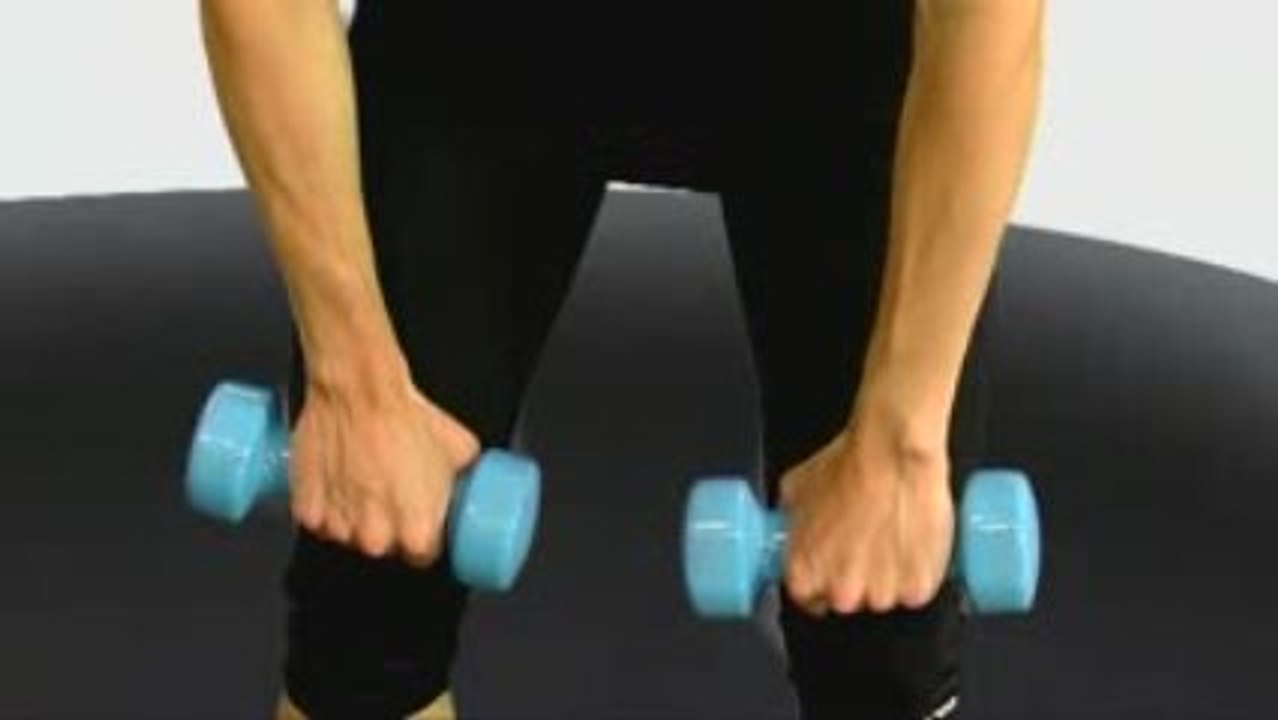 Bent Over Row - Womens exercise videos from Maximuscle