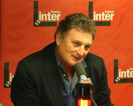 Un mur à Berlin - France Inter