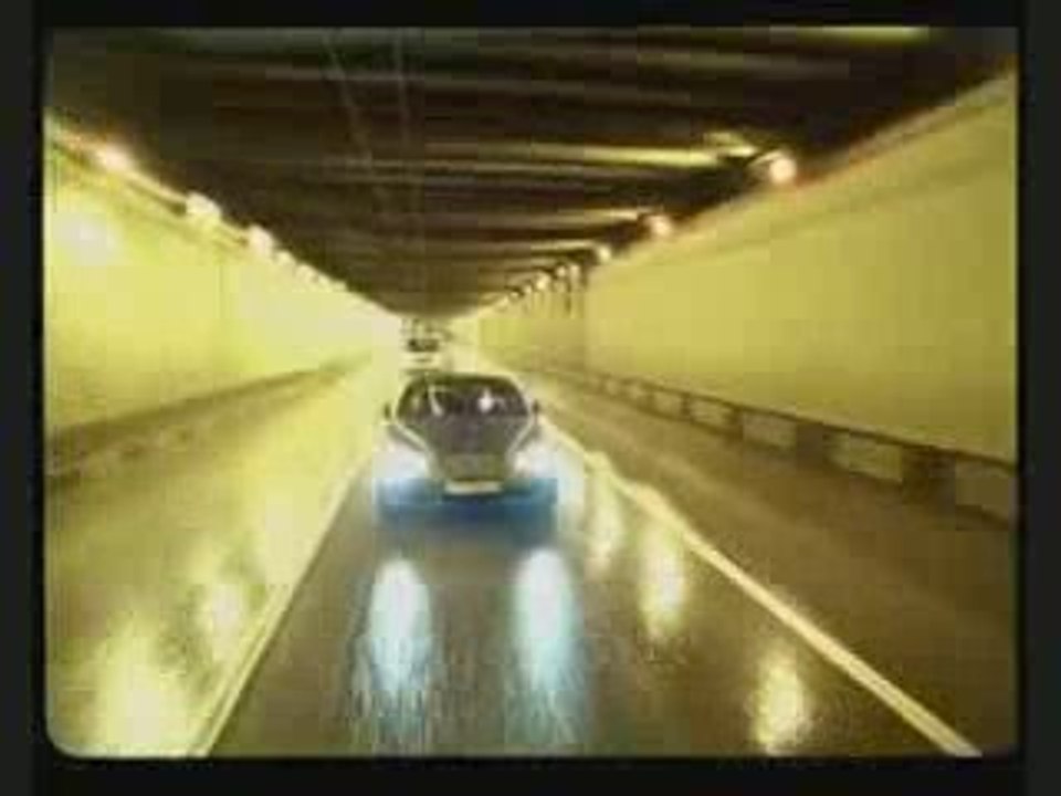 Hala Böyle Kızlar Varmı Acaba ???