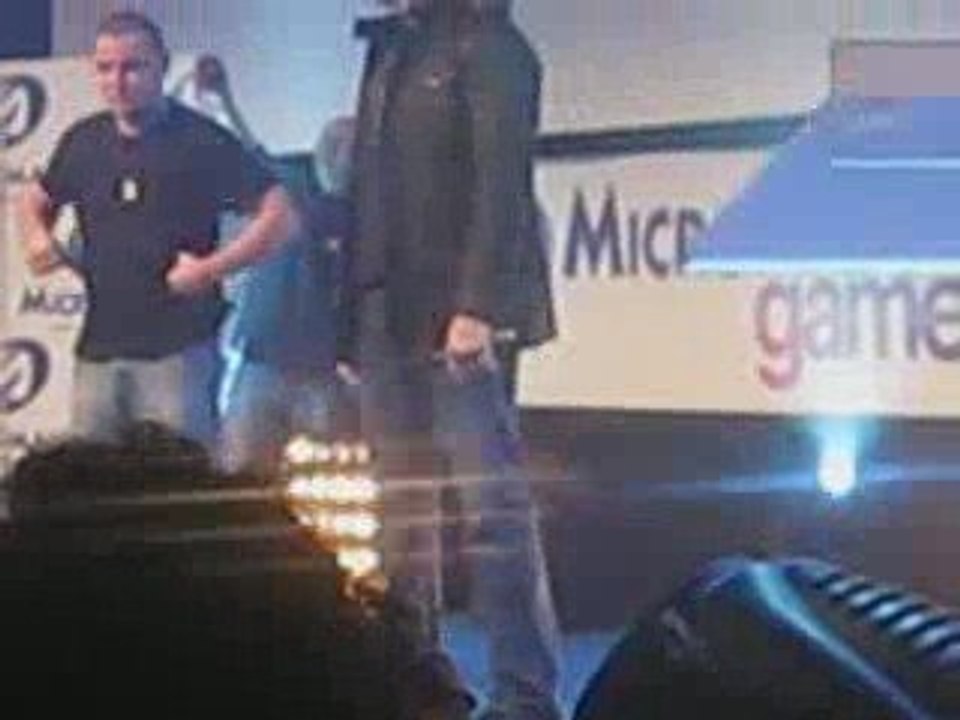 entré de edge a micromania game show 2009 c asser marant