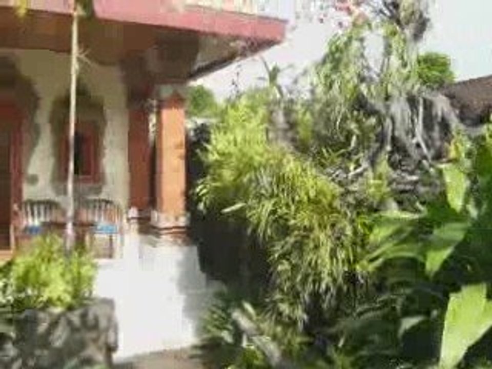 BALI SANUR MADE PUB AND HOMESTAY