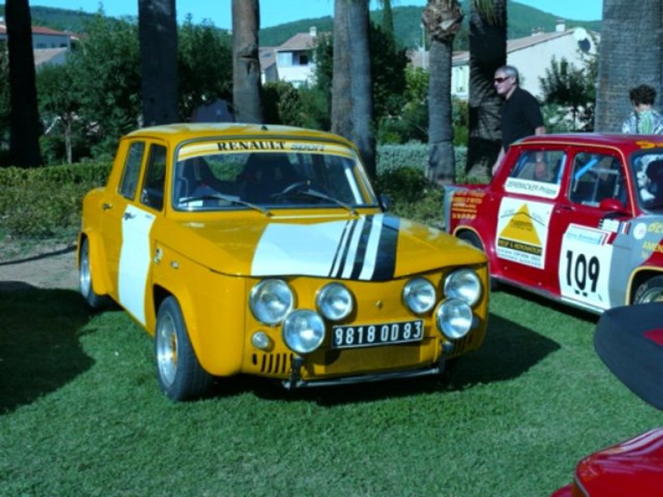 expo voitures de collection à   Sollies Pont