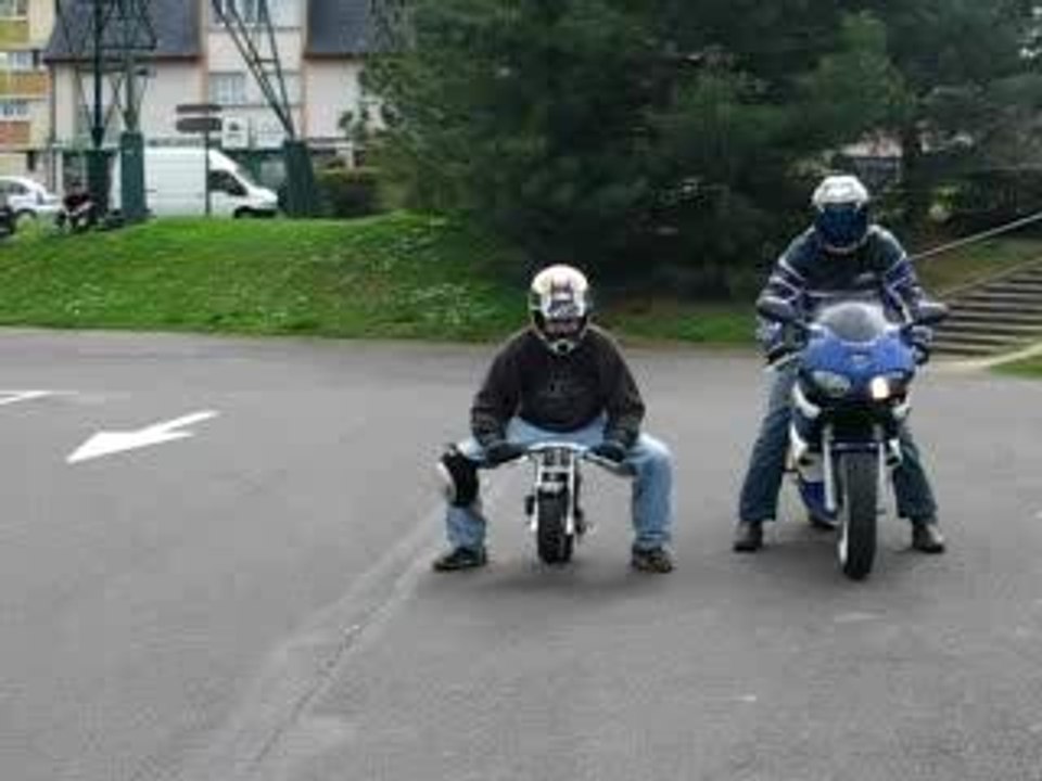 pocket VS moto