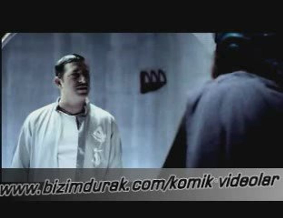 cem yılmaz ve mahsun kırmızı gül