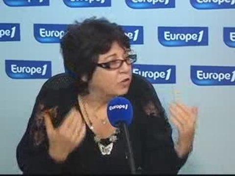 EPR : Corinne Lepage tire la sonnette d'alarme