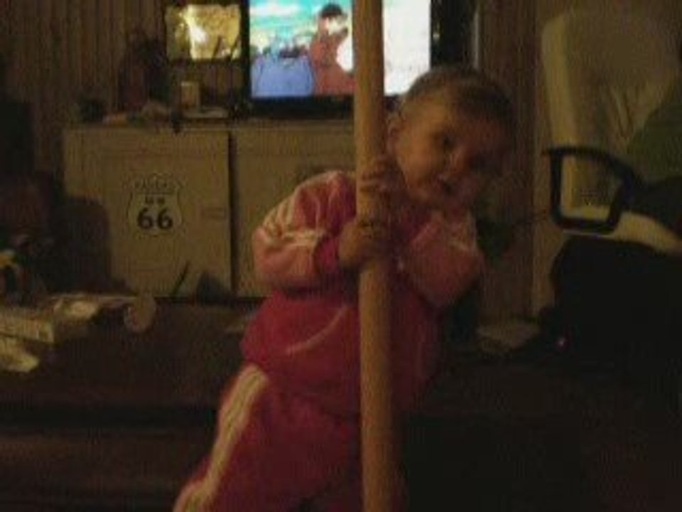 Elina en pleine discussion!