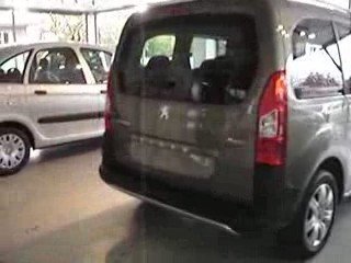 video-carideal-voitures-neuves-avec-remises-en sto~