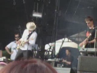 Ghinzu - The Dragster Wave Main Square 2009