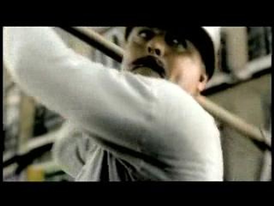 Pub 1664 femme fatale