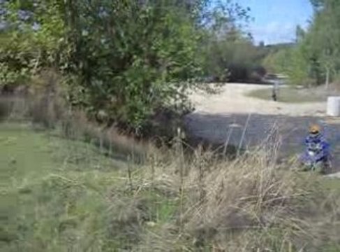 hugo fait du quad a acheres