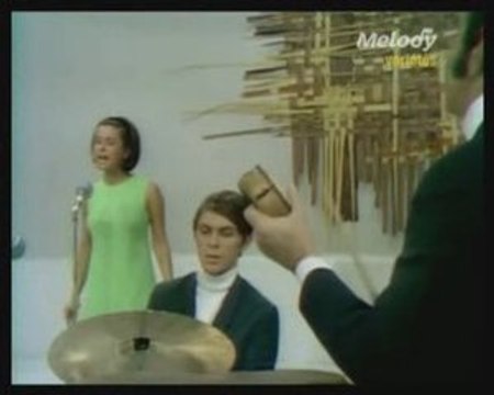 Elis Regina - upa neguinho