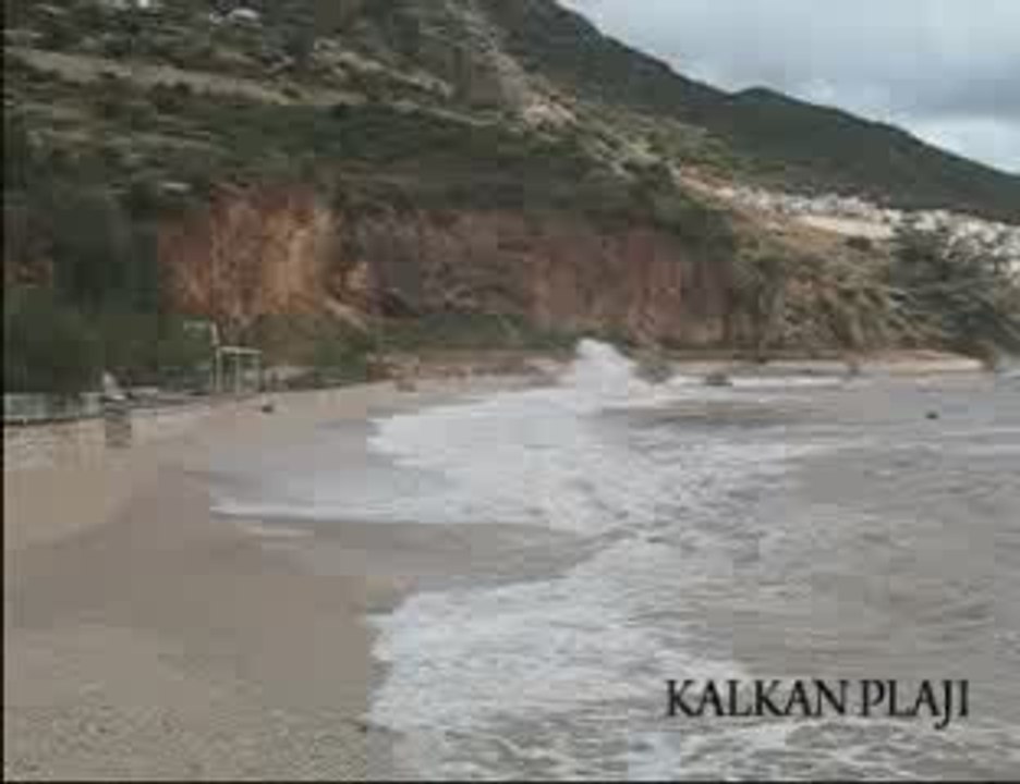 Kalkan Fırtına'yı hafif Atlattı