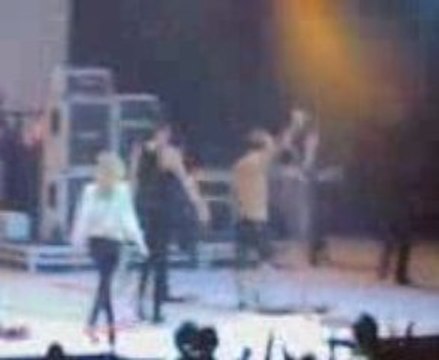 Concert Placebo, Zénith Toulouse : Fin