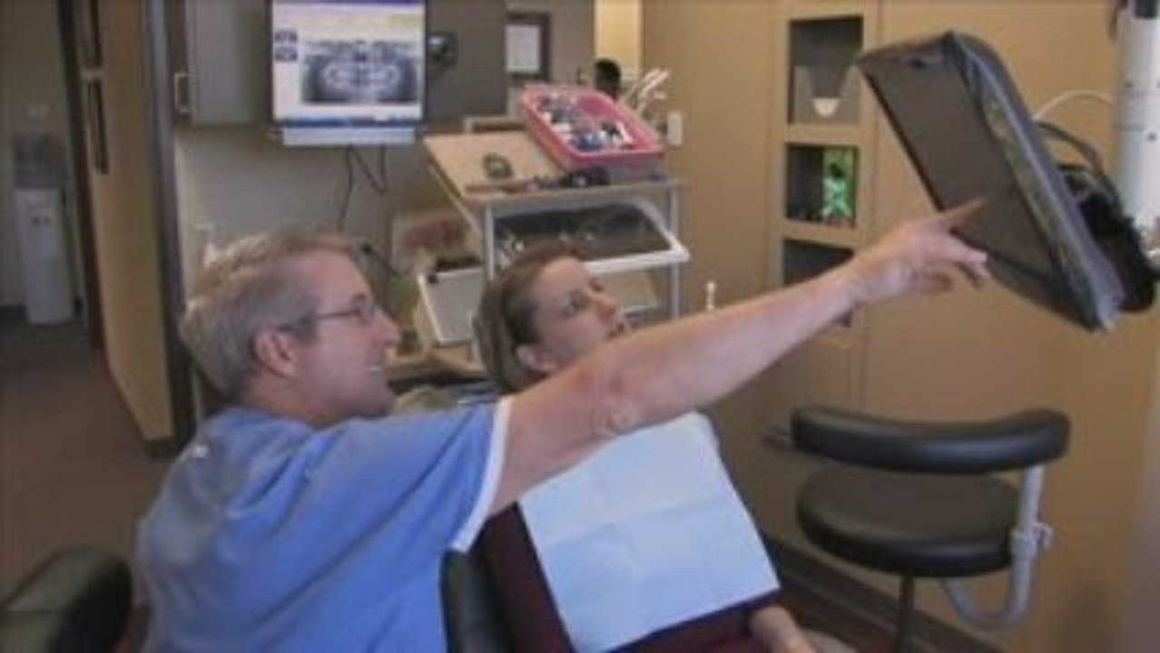 Invisalign Dentist in Austin - Dr. Steven Booth