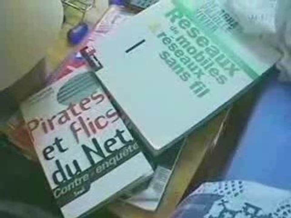 Reportage hackers et wireless