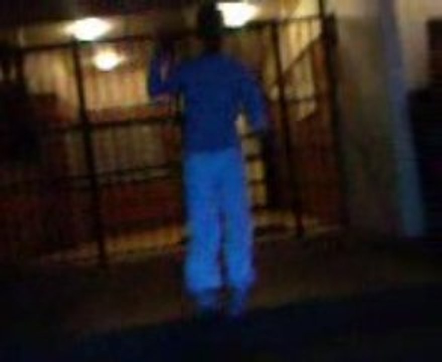 TU TE TAiiS,, Pii TU REGARDE!! Jùst Un Ptii Déliir De Dance