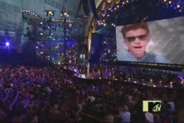 Kanye West Rick Rolled