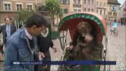 les triporteurs Maison du Mékong arrivent à Mulhouse