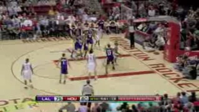 NBA Carl Landry getting blocks By Andrew Bynum in the paint