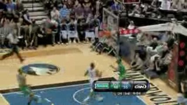 NBARajon Rondo grabs the rock and goes the other way for two