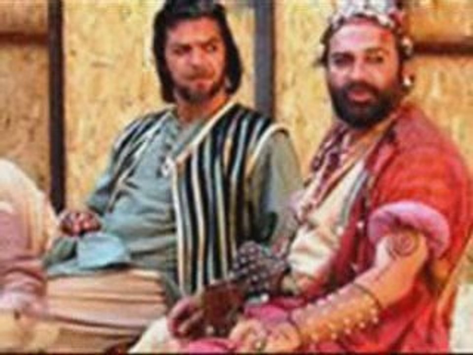 Hacıvat Karagöz Neden Öldürüldü - Dört Kitabın Manası