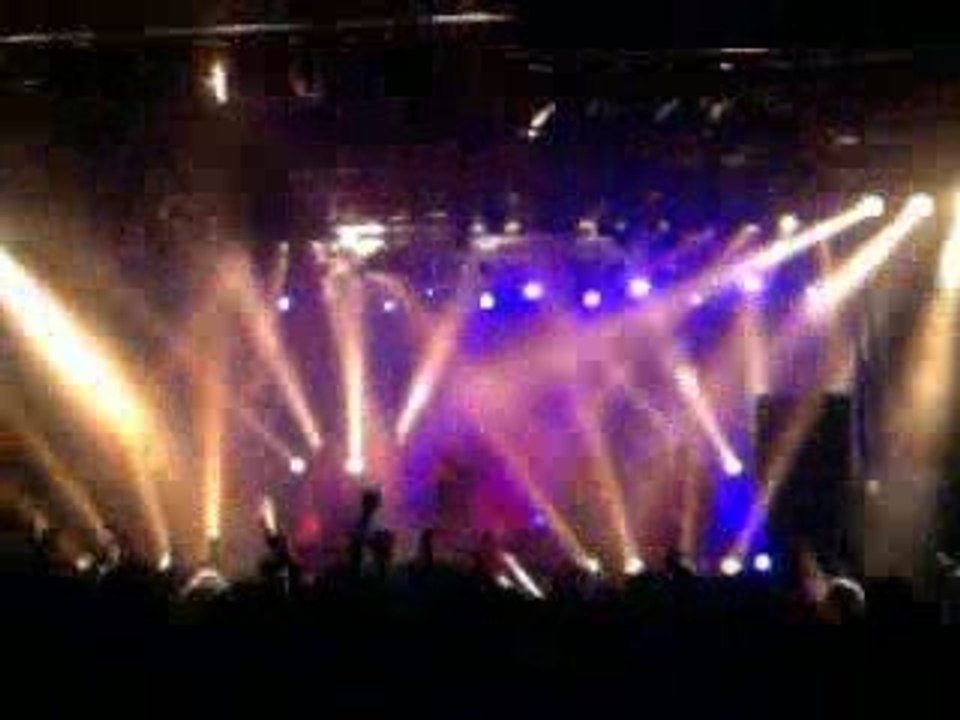 Kult - Dziewczyna Bez Zęba Na Przedzie (Stodoła, 05.11.09)