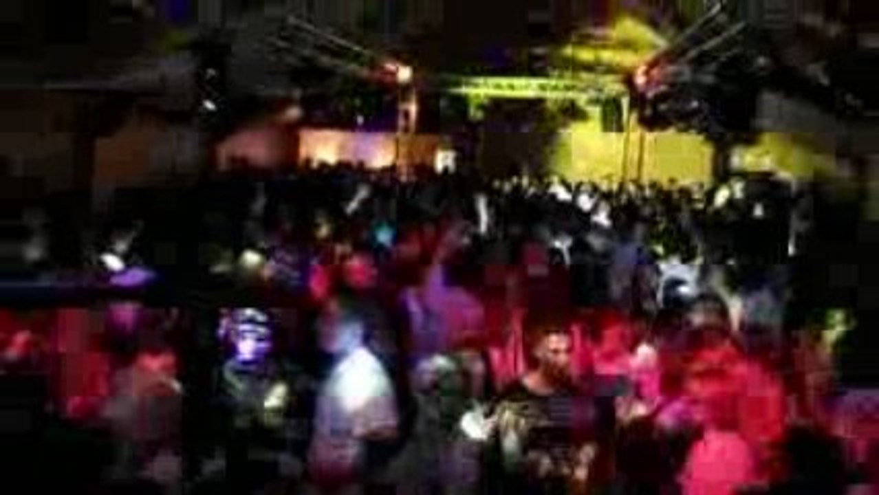 Holiday's Event Act III (31/10/09 @ Thin le Moutier)