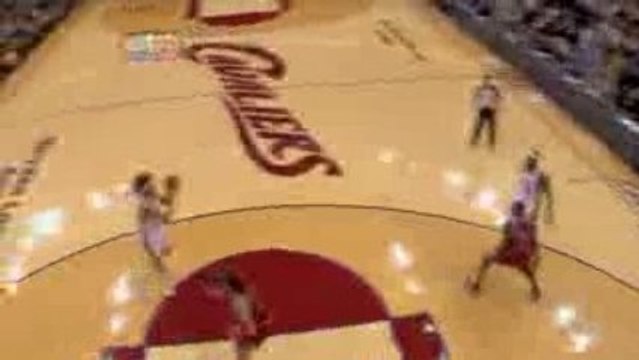 NBA Anderson Varejao drives past a defender and sinks a toug