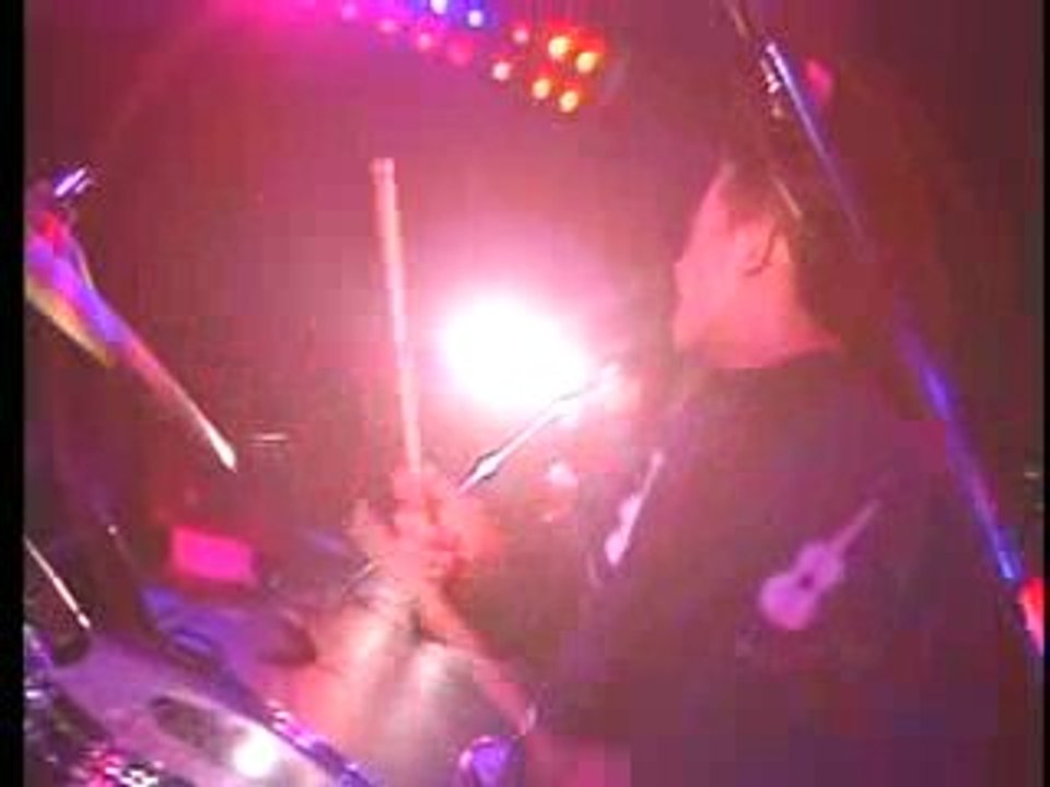 BLACKCATS / WE GOTTA HAVE ROOM TO ROCK (Live)