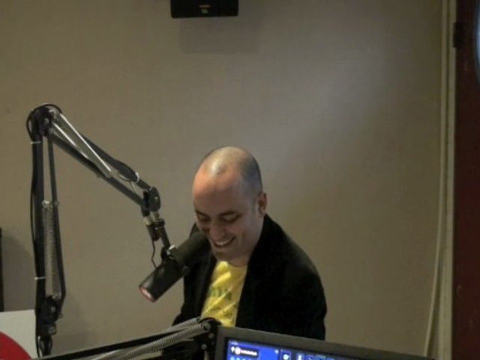 "Commandeur Replay" sur Ouï Fm n°55 06.11.09