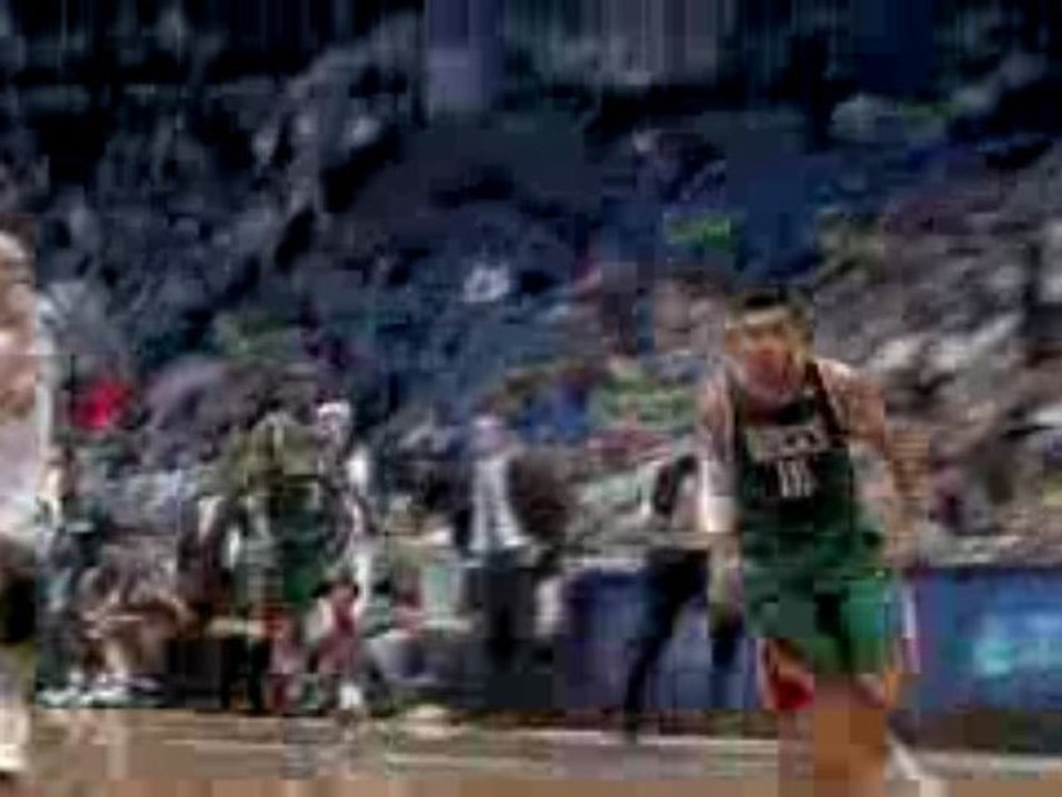 NBA Hakim Warrick follows up Carlos Delfino's miss with a du