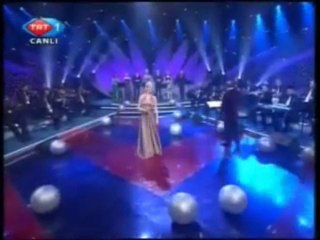 TUGCE PALA & BIR GULU SEVDIM