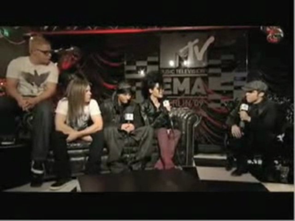 Tokio Hotel Teaches Pete Wentz German - Mtv Ema 2009