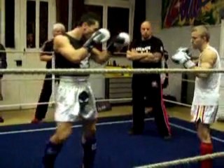 Gala muay thai round1 Escaufourt 59360 31/10/2009 Team-Gajan