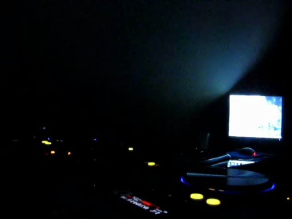 Pioneer CDJ 200 ; DJM 400 (Mix house by DJ vin's) part 2