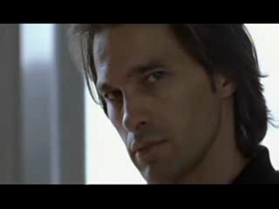 L’Homme”, de Yves Saint Laurent (YSL) Olivier Martínez