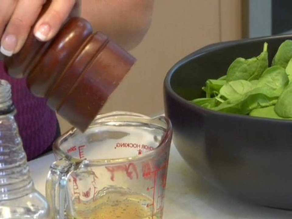 Tossed Spinach Recipe from Foodland Ontario