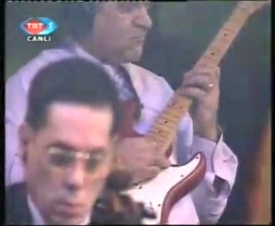 TUĞÇE PALA & AYRILMALIYIZ ARTIK