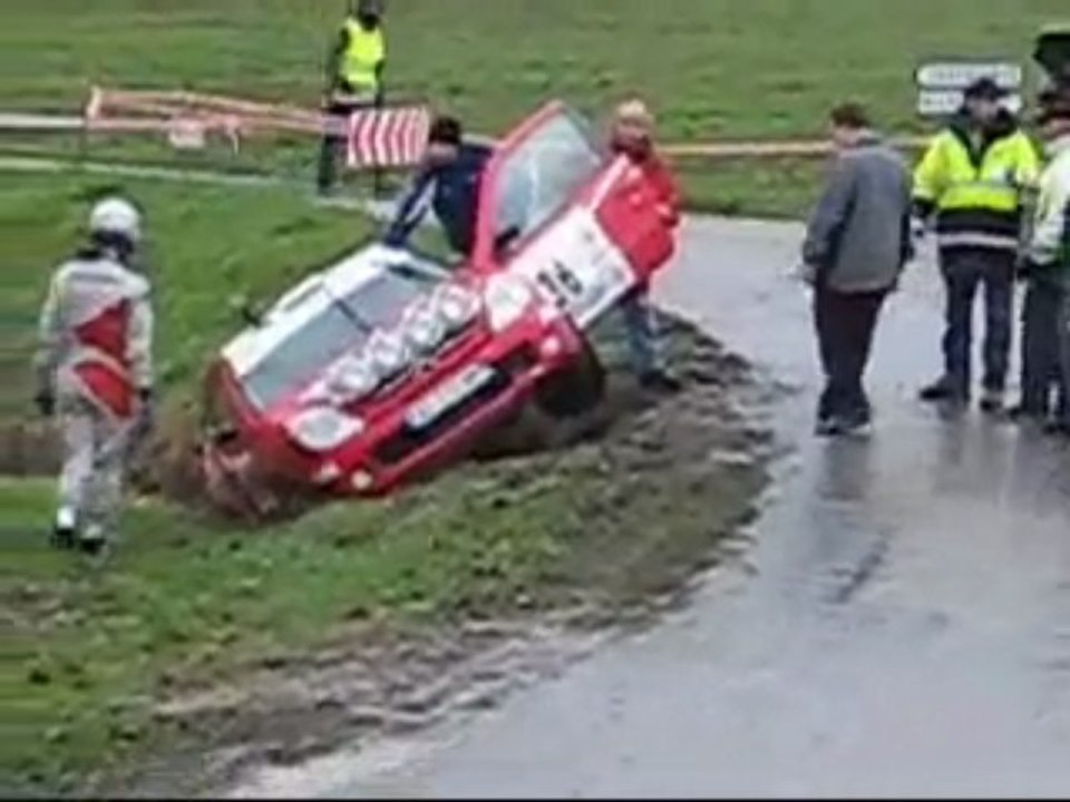 accident citroen xsara rallye de la noix 2009