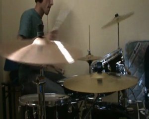 Green Day - Holiday ( Drums Cover )
