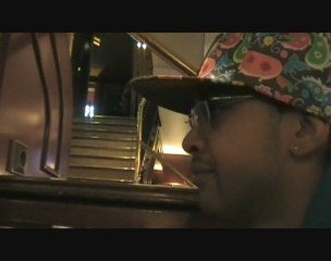 Interview de la chanteuse Isah par Dj SoumSoum