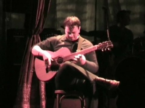 Xavier Padilla bass solo (Cabaret Sauvage in Paris)