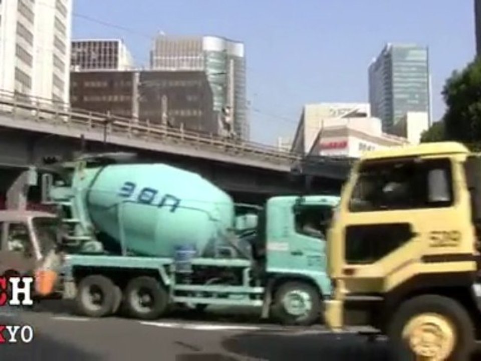 KOUL ELLI FAT - TAMER HOSNI 2009 * تامر حسني  - كل اللى فات