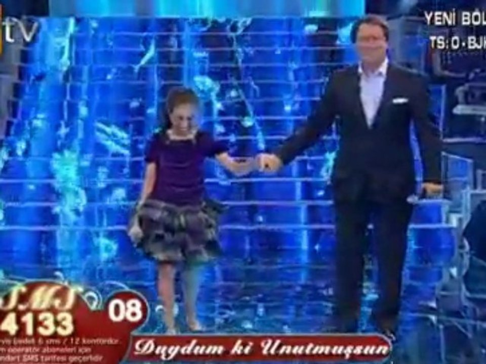 Melek Aleyna Büyükçınar  Ahmet Özhan - Duydum ki Unutmuşsun