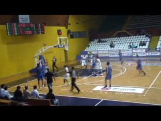 Yeşim-Oyak Renault Bursa Genç Erkek mücadelesi (HQ)