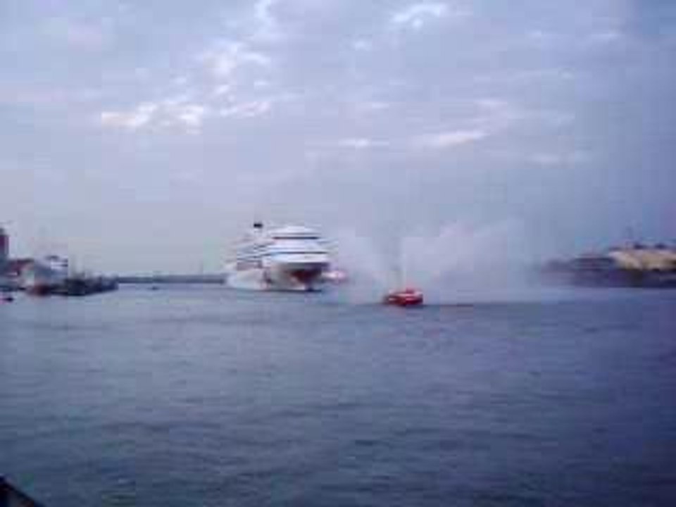 AIDAblu sailing from Hamburg