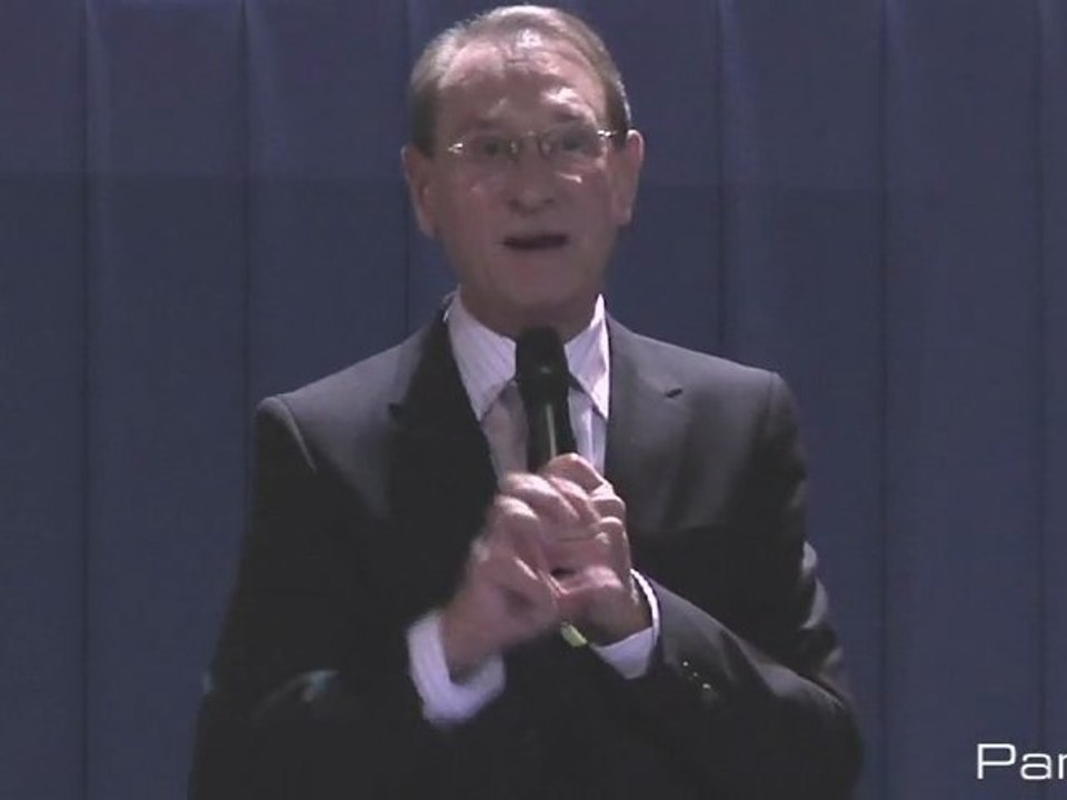 Propreté : Bertrand Delanoë répond aux Parisiens