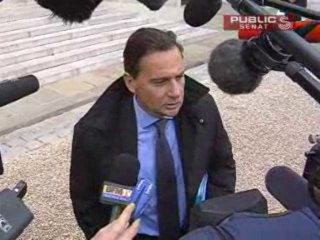 Besson répond à Kouchner sur les Afghans