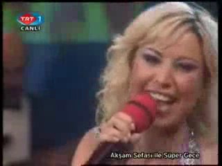 TUĞÇE PALA & KİM NE DERSE DESİN AŞK İÇİN