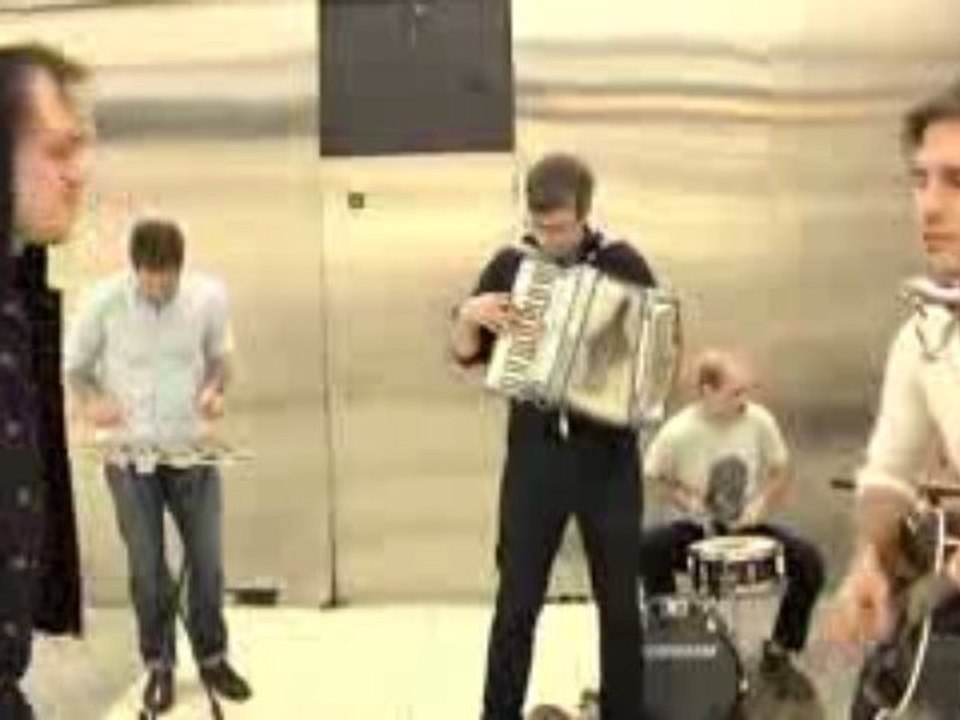 In Transit: Nashville's Paper Route